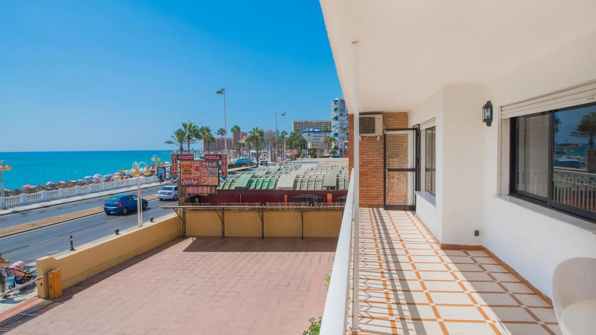 Benalmadena Primera Linea Playa 0*,  スペイン