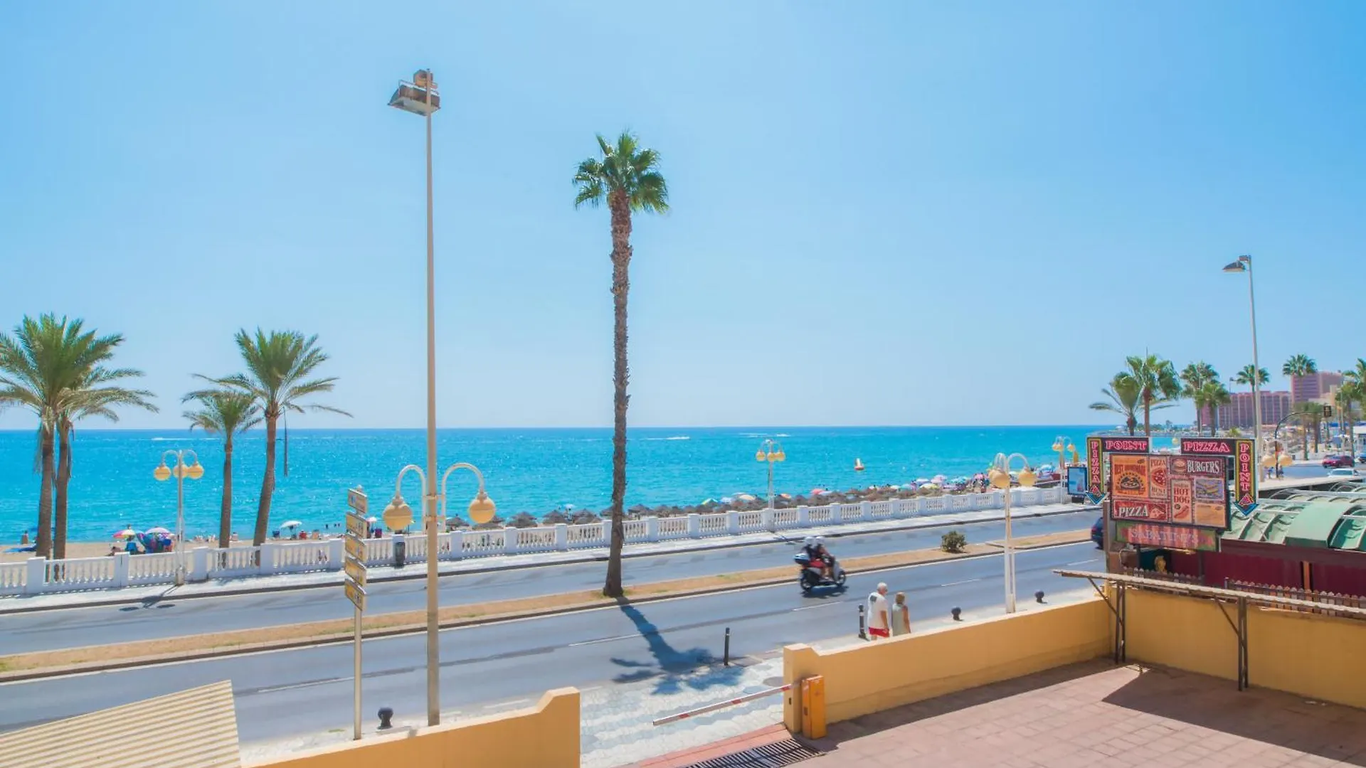 アパート Benalmadena Primera Linea Playa スペイン